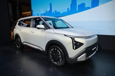 Kia Raih Ratusan Penjualan selama IIMS 2026, All New Carens Berkontribusi hingga 80 Persen