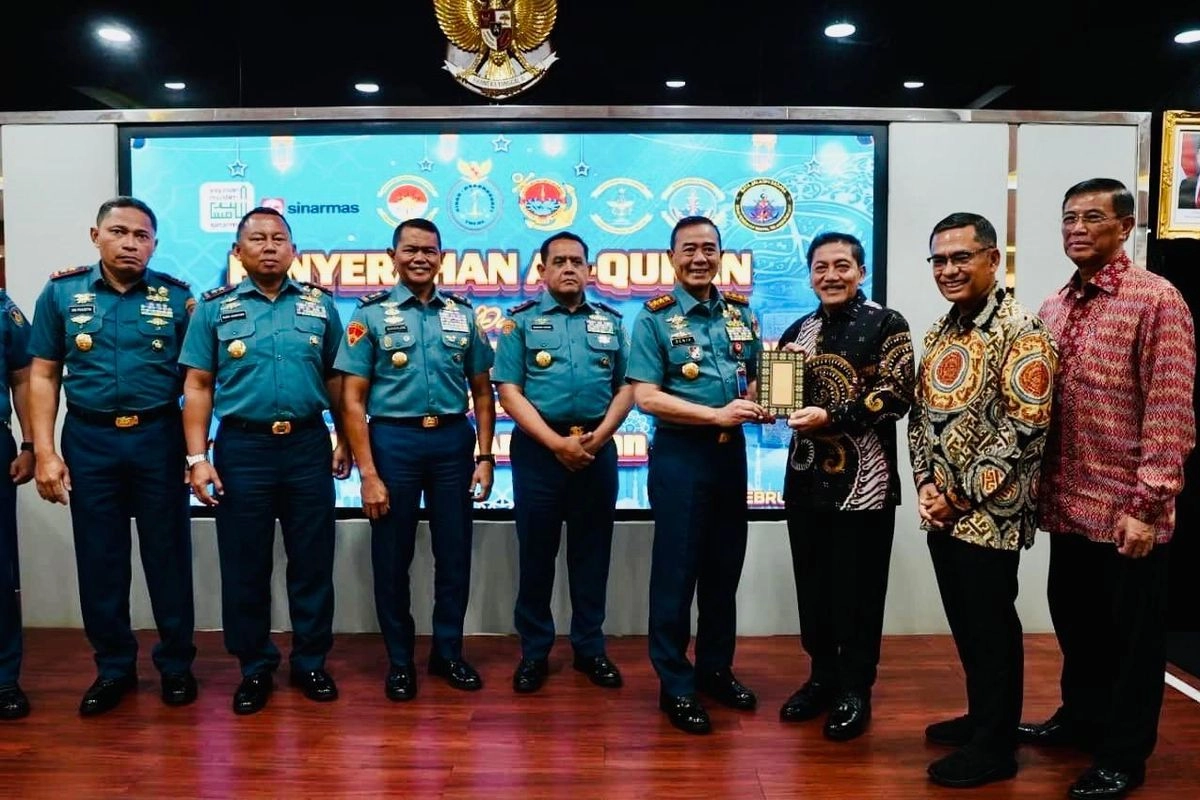Demi Masyarakat Pulau Terluar, Sinar Mas Salurkan 1.000 Al Quran lewat TNI AL dan Muhammadiyah