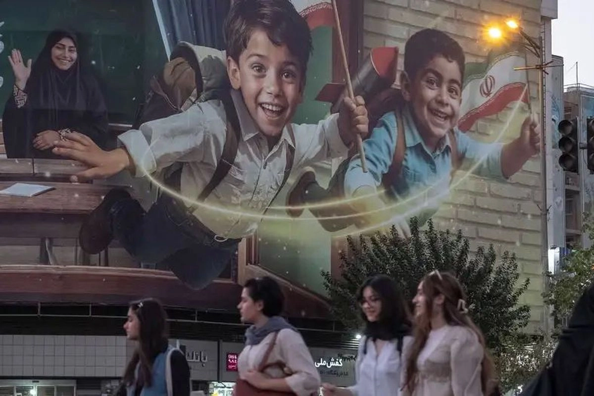 Kemenlu Belum Buka Opsi Evakuasi WNI di Iran, Situasi Masih Kondusif