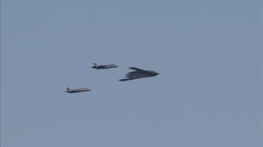 Bayang-Bayang Perang: 12 Jet Tempur Amerika Mendarat saat Iran-AS Bersiap Berunding di Jenewa