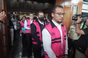 Dua Anak Buah Kerry Riza Divonis 13 Tahun Penjara dan Denda Rp 1 Miliar