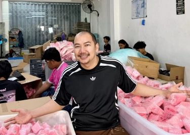 Kisah Pakde Prayogo, Bertaruh Jadi Pebisnis meski Harus Tinggalkan Karier Dosen