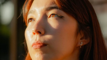 Masih Meratapi Kehidupan yang Tak Sesuai Bayangan? Inilah 4 Jalan Batin yang Perlahan Membawa Kedamaian dan Membuka Harapan Baru