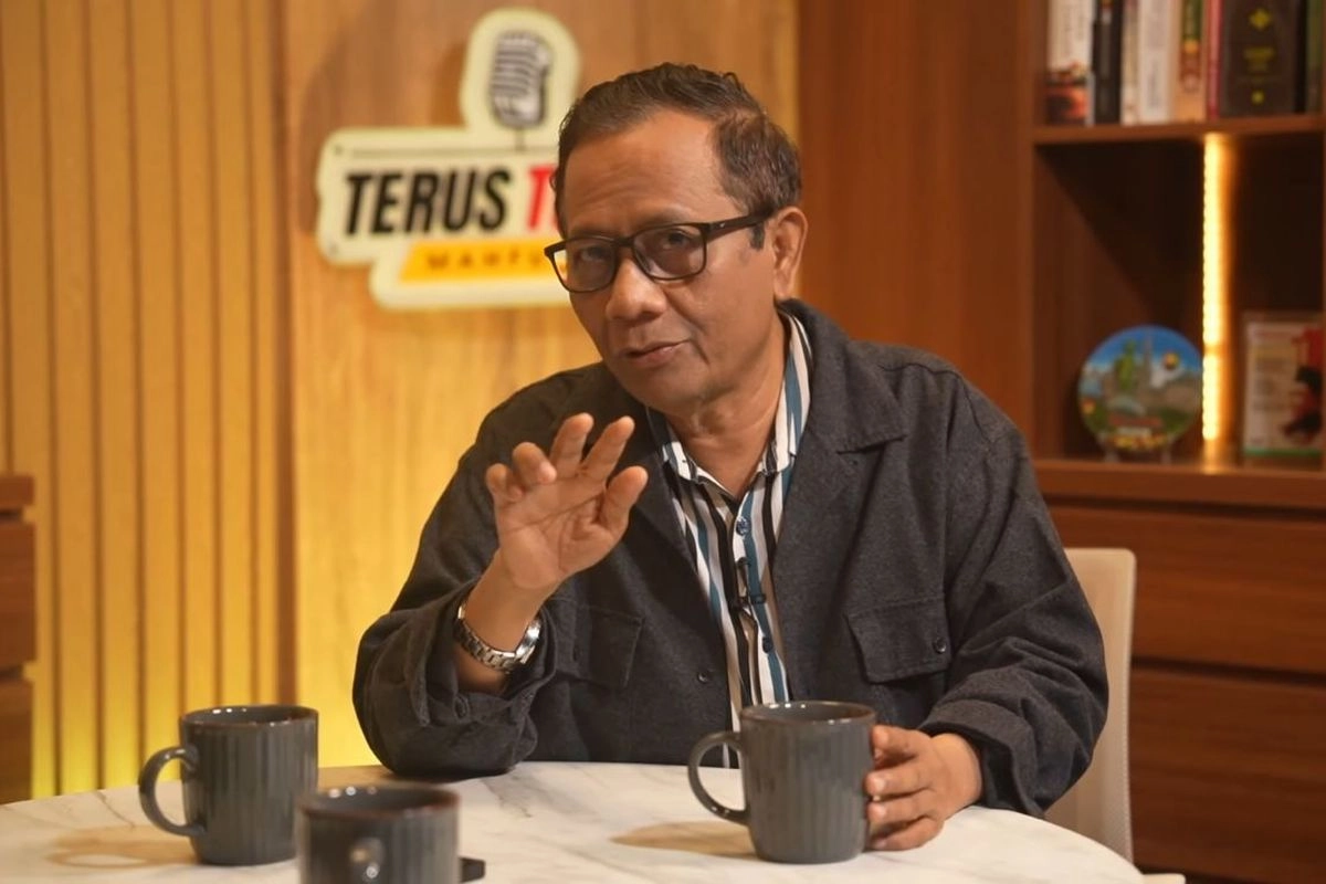 Ketua BEM UGM Kritik Pemerintah, Mahfud MD: Anak Berani Begini Harus Dilindungi Dong!