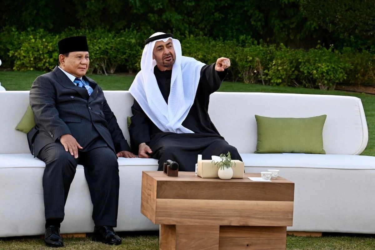Prabowo dan MBZ Buka Puasa Bareng dan Salat Berjemaah di Qasr Al Bahr
