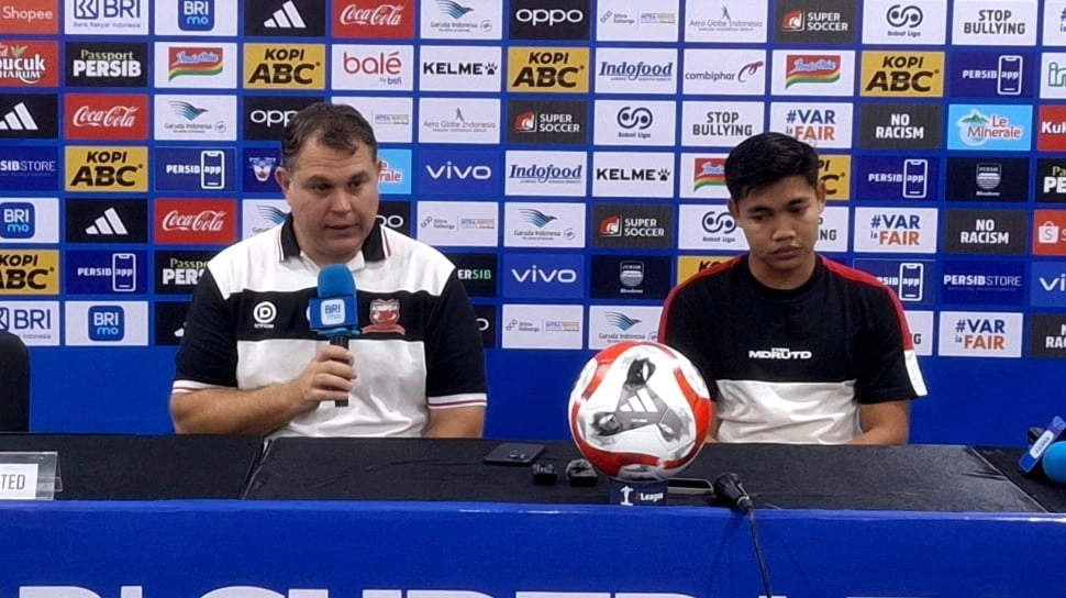 Madura United Tak Berdaya di GBLA, Pelatih Soroti Kegagalan Tim Eksekusi Taktik