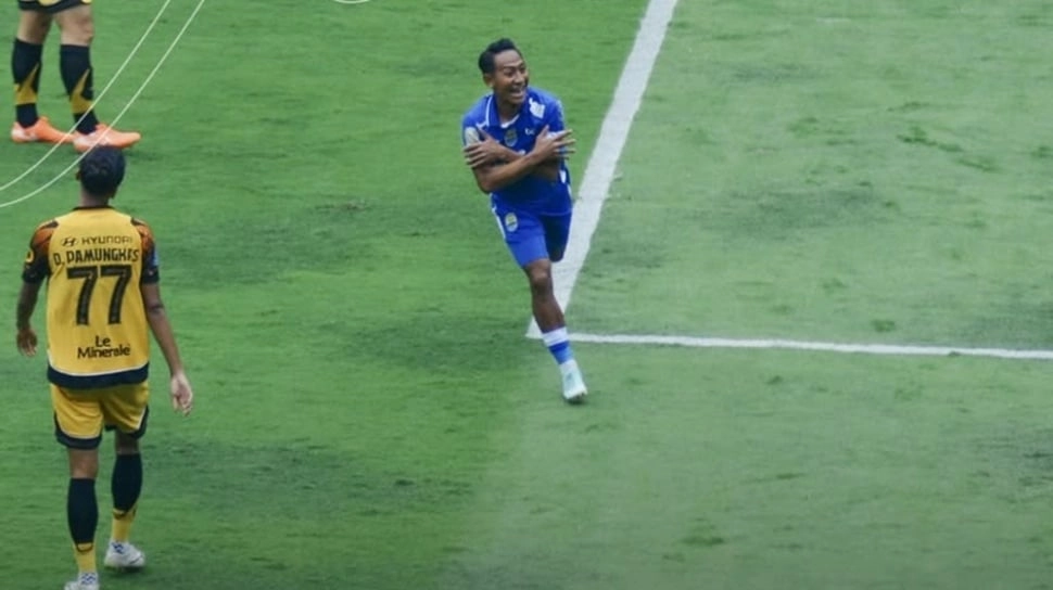 Persib Bandung Hajar Madura United 5-0, Beckham Putra Masih Belum Puas