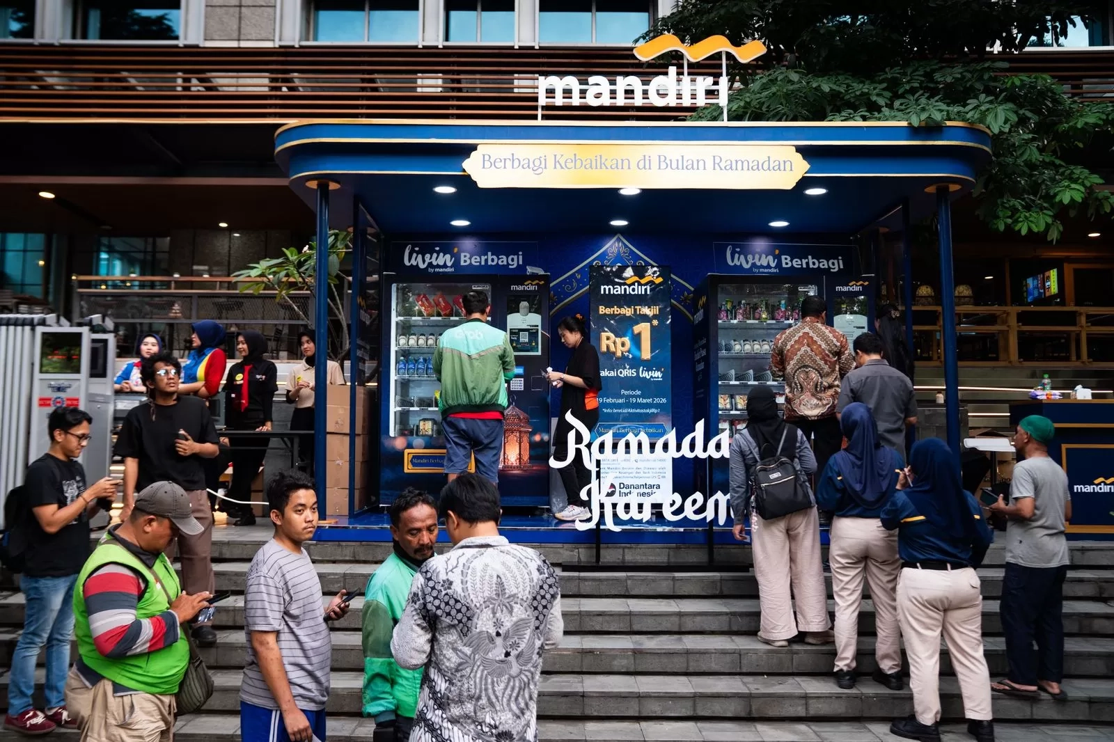 Bank Mandiri Sediakan Takjil Rp1 di Menara Mandiri Sudirman Lewat Livin’ by Mandiri