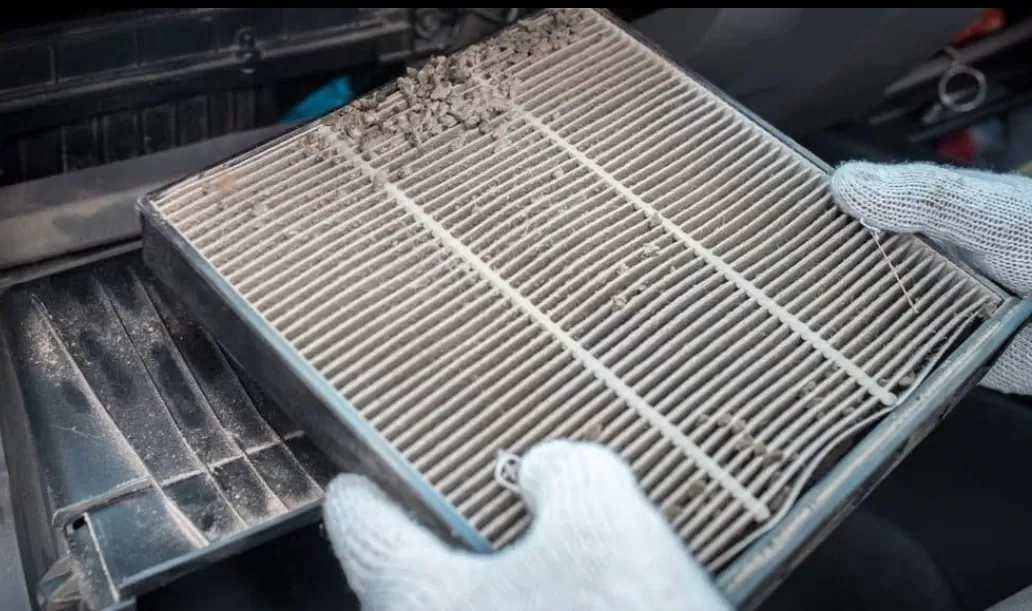 Jangan Anggap Enteng, Ini 4 Risiko Telat Ganti Filter Udara Mobil