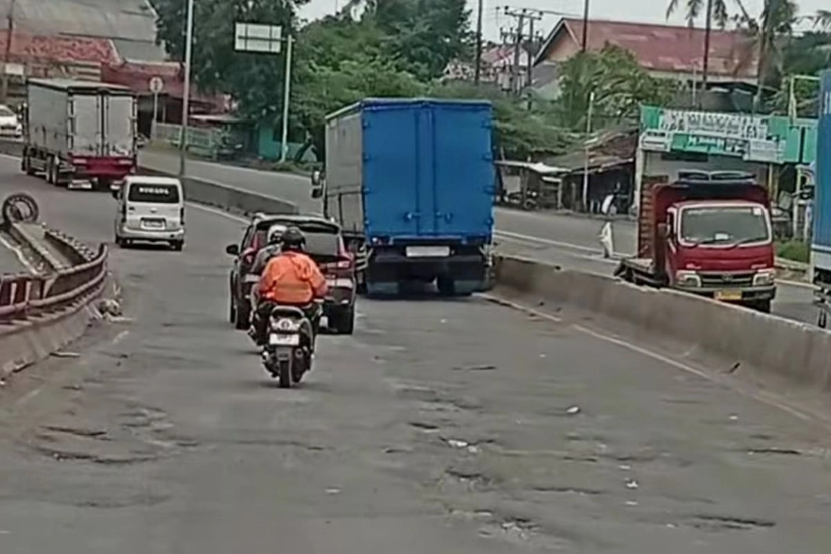 Menteri PU Targetkan Pantura Barat Bebas Lubang H-10 Lebaran