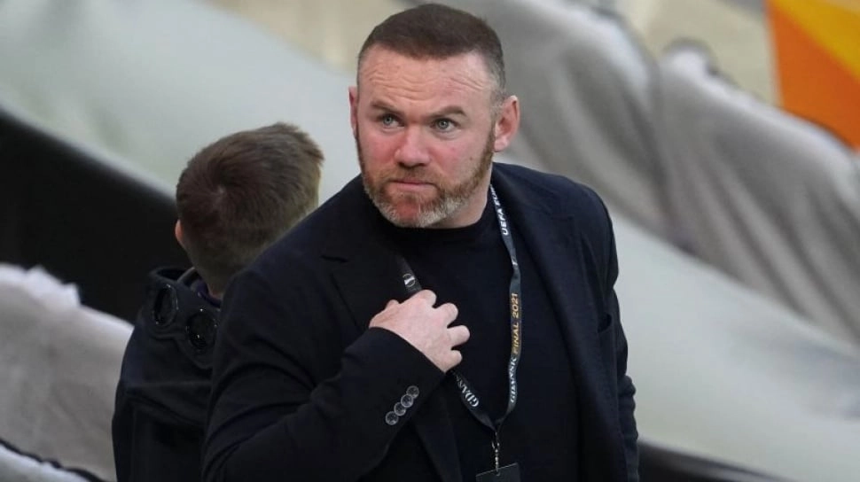 Cerita Wayne Rooney: Lagi Kesal dengan Sir Alex Eh Lihat Kelakuan Anomali Diego Maradona