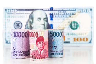 Dampak The Fed Tahan Suku Bunga, Ekonom Sebut Bikin Rupiah Rentan