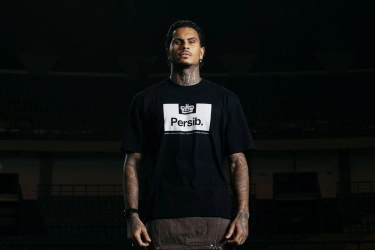Di Balik Kolaborasi Persib dengan Brand Streetwear Asal Inggris