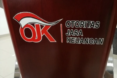 Ekonom Nilai OJK Belum Efektif Tangani Masalah Struktural Pasar Modal