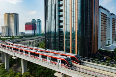 Libur Lebaran 21-22 Maret 2026, Naik LRT Cukup Bayar Tiket Rp 1