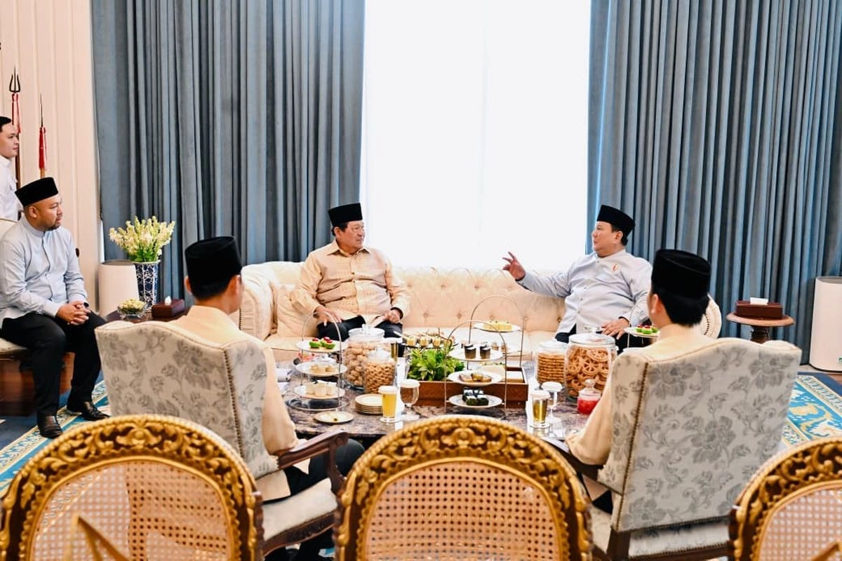 Selain SBY, Jokowi Juga Hadir Halalbihalal Bersama Prabowo di Istana