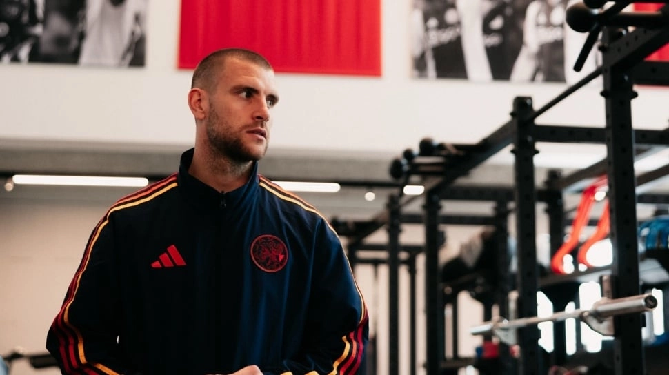 Babak Baru Skandal Dean James, Breda Seret Nama Maarten Paes