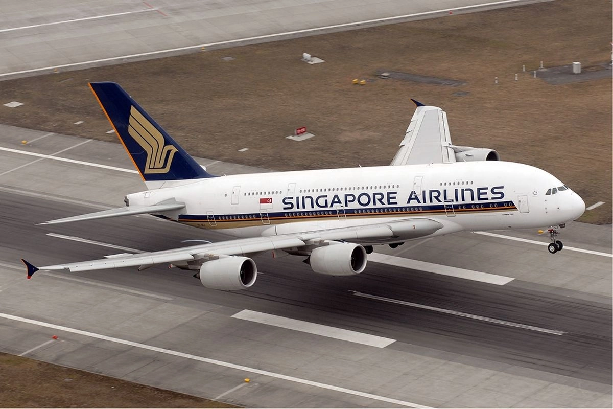 Perang  Masih Membara, Singapore Airlines Setop Terbang ke Dubai hingga 30 April 2026