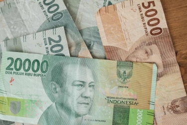 Rupiah Ditutup Menguat Sore Ini, Bagaimana Proyeksi Esok Hari?
