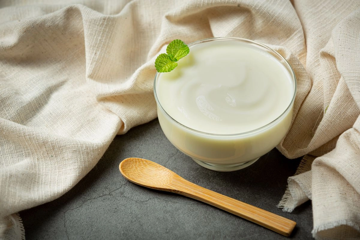 Siang dan Sore Disebut Waktu Terbaik Konsumsi Yogurt, Ini Alasannya