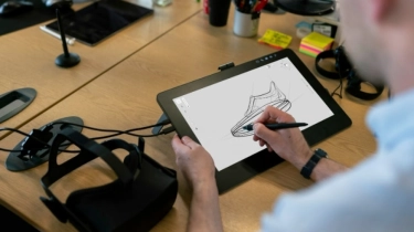 5 Drawing Tablet Terbaik yang Bikin Desain Makin Jago, Harga Mulai Rp200 Ribuan