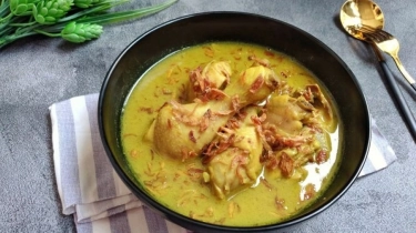 5 Tips Agar Opor Ayam Tidak Cepat Basi untuk Stok Hidangan Keluarga