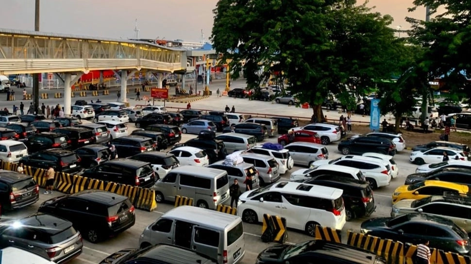 Arus Balik Mulai Menggeliat, Penumpang Bakauheni Tembus 91 Ribu di H+1 Lebaran