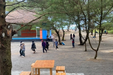Pantai di Bantul Sepi Pengunjung Saat Lebaran 2026, Tiket Masuk Dianggap Mahal