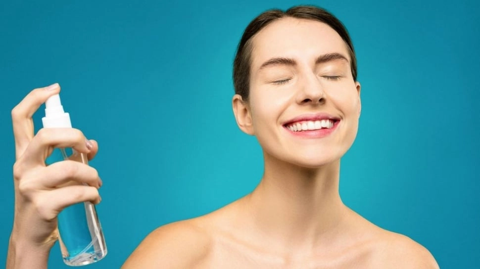5 Face Mist Anti Sumuk untuk Segarkan Wajah saat Cuaca Panas, Lembap Tanpa Rasa Lengket