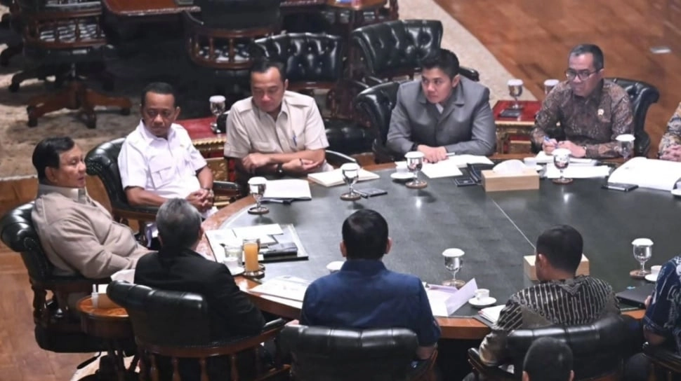 BBM Stabil Tapi WFH Digalakkan? Pakar UGM Minta Pemerintah Jujur Soal Kebijakan Kontroversial Ini
