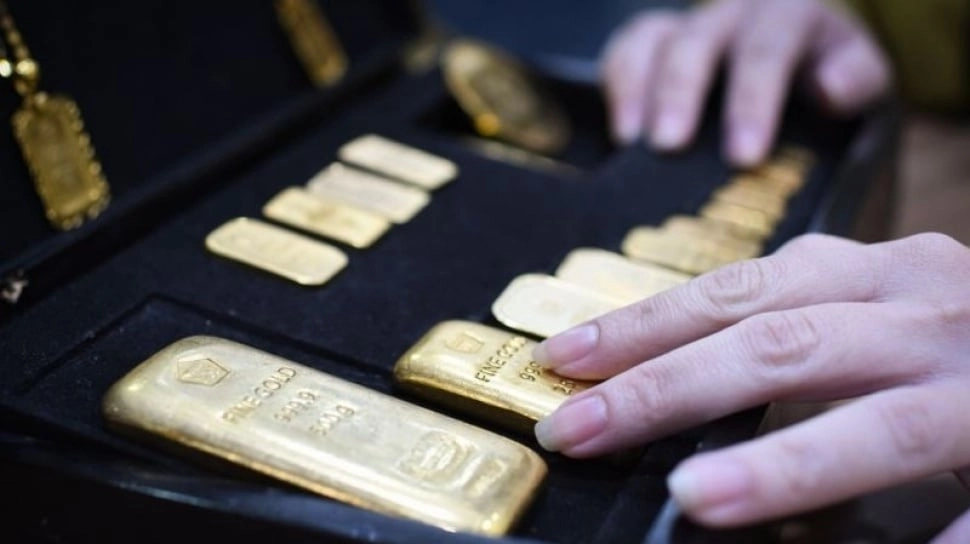 Harga Emas Anjlok saat Perang Memanas, Apa Penyebabnya?
