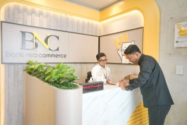Dapat Sanksi OJK, Bank Neo Commerce Pastikan Operasional Normal