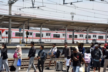 Perang, Energi, dan Masa Depan Transportasi Indonesia