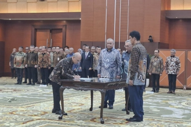 Purbaya Lantik Robert Marbun Jadi Sekjen Kemenkeu, Gantikan Heru Pambudi
