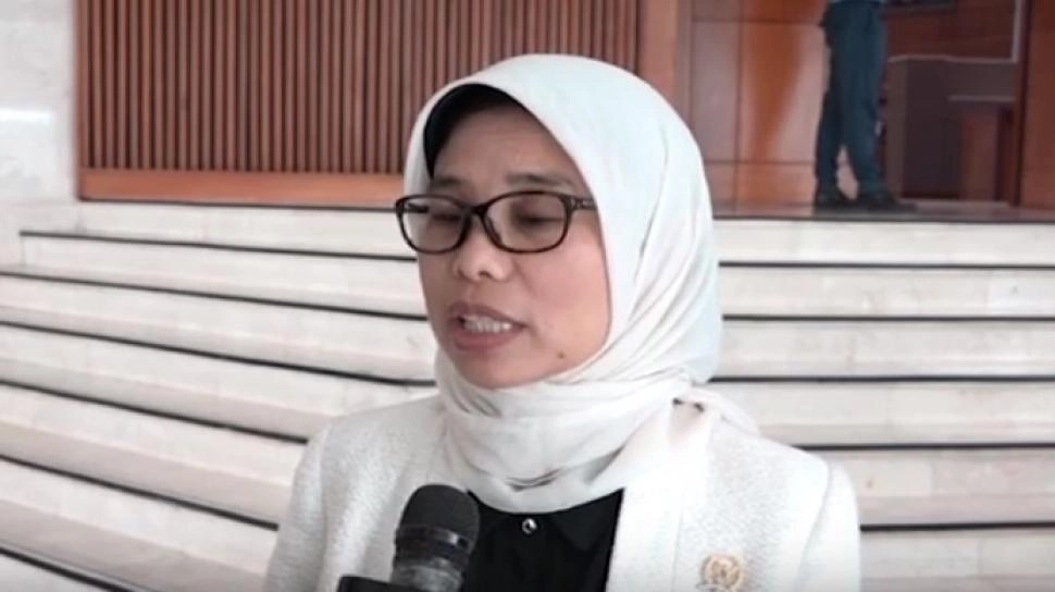1.251 Dapur MBG Kena Sanksi, DPR Desak Pengawasan dan Sertifikasi Diperketat