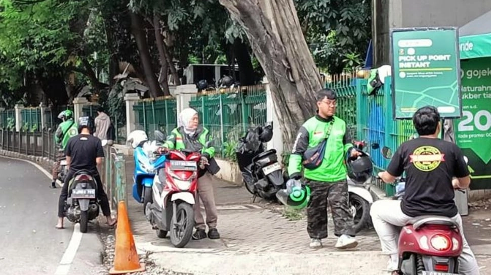 Bayang-bayang Perang Timur Tengah Ancam Harga BBM, Ojol Ketar-ketir