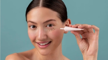 6 Rekomendasi Skin Tint Ringan dengan SPF, Hasil Natural dan Tahan Lama
