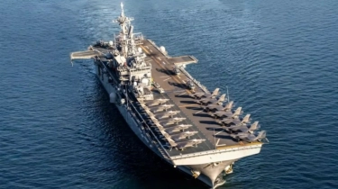 USS Tripoli Tiba di Timur Tengah Bawa Ribuan Marinir Saat Isu Serangan Darat ke Iran Memanas
