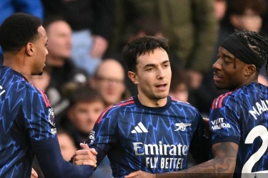 Demi Juara Liga Inggris, Arsenal Dituding Tiru Taktik Alex Ferguson