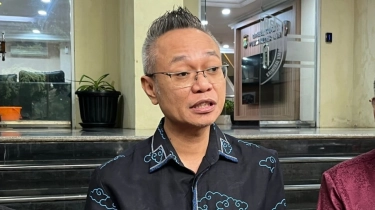 Minta Polisi Ungkap Pendana Isu Ijazah Palsu, Tim Hukum Jokowi: Saya Dengar Ada 'Charlie Chaplin'
