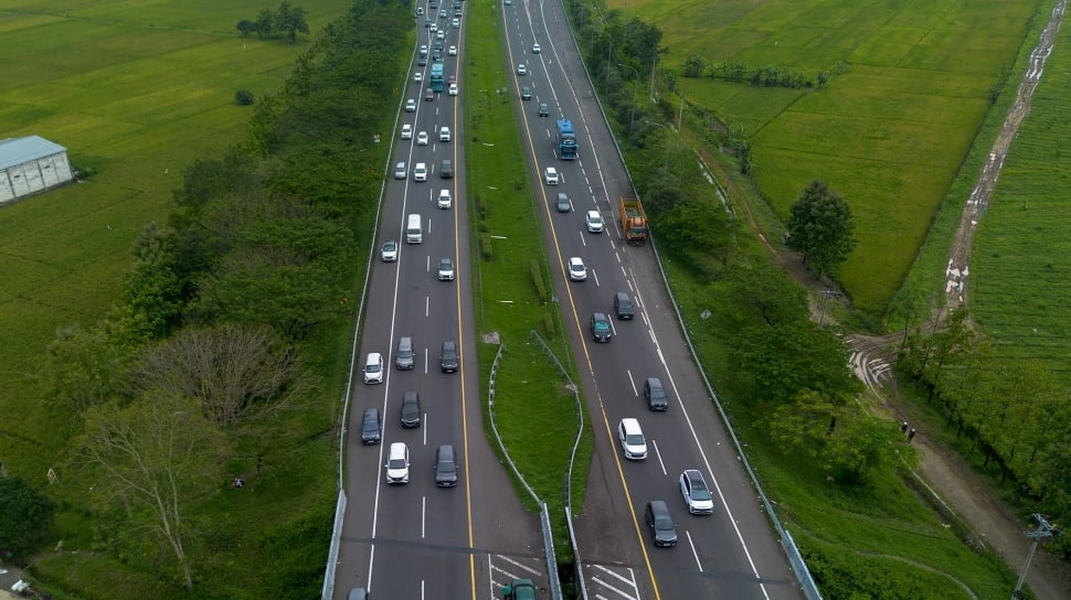 Skema One Way Berakhir, Ruas Tol Cipali Kembali Beroperasi Normal