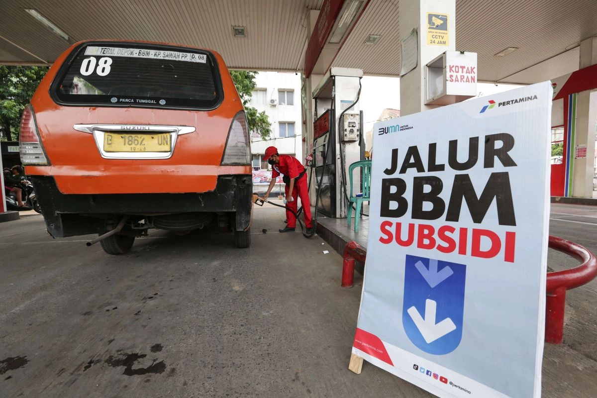 Bahlil: Harga BBM Subsidi Masih Stabil