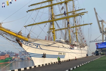 KSAL Lepas Keberangkatan KRI Bima Suci, Berlayar 124 Hari Menuju 8 Negara