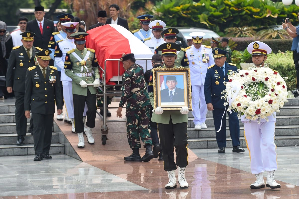 Selamat Jalan Juwono Sudarsono: Refleksi Reformasi Pertahanan Indonesia