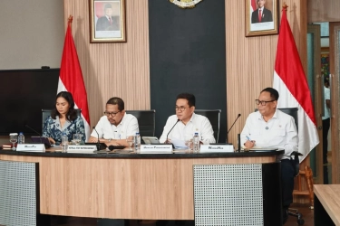 Wamenhub Ungkap Penumpang Pesawat dan Private Jet Meningkat Saat Mudik Lebaran 2026