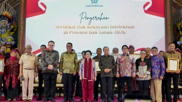 Menteri Hukum Serahkan 146 Sertifikat KI, Lindungi Warisan Budaya Bali