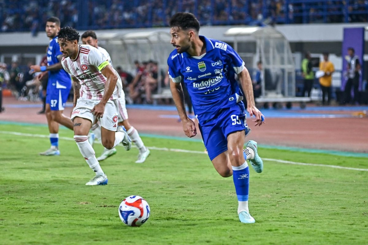 Dua Pemain Asing Persib yang Akan Absen di Laga Krusial Lawan Semen Padang