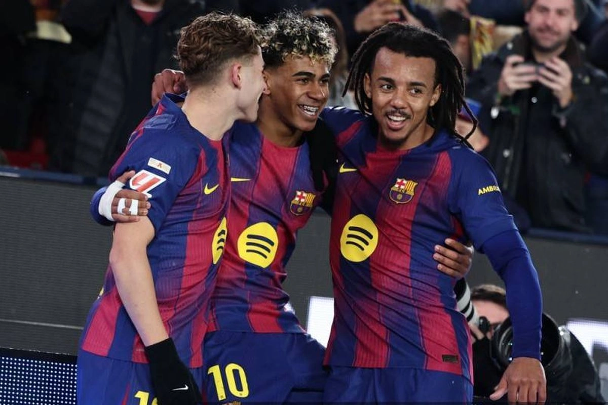 Komoditas Potensial Barcelona, Kounde Dipantau Chelsea dan Man City