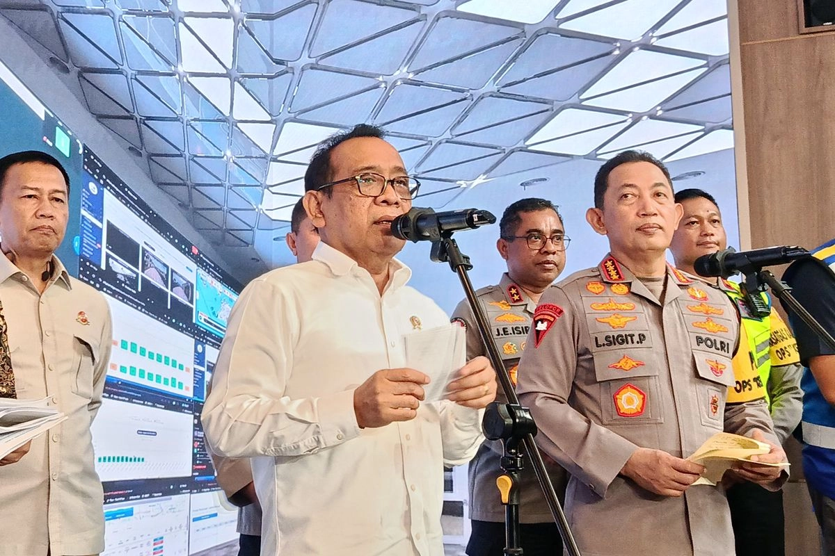 Menko PMK Pastikan Penanganan Gempa Bitung akan Sampai Tahap Rekonstruksi