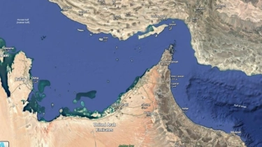 Serangan Udara Beruntun Guncang Selat Hormuz, Fasilitas Vital Iran Hancur